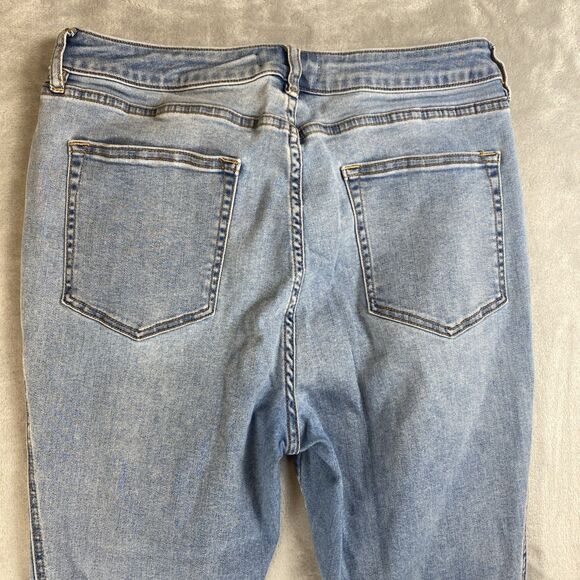 We The Free CRVY Women’s 31 Jeans Medium Wash Straight Leg High Rise Denim - Picture 8 of 9